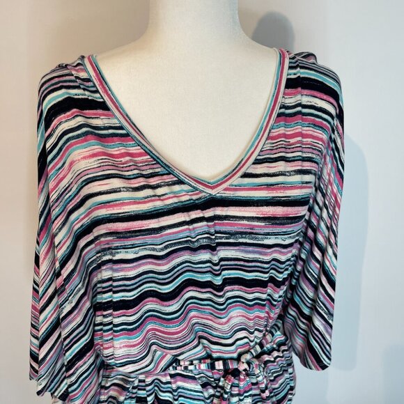 Lane Bryant V-Neck Striped Butterfly Sleeve Shirt size 14/16 - Picture 4 of 6